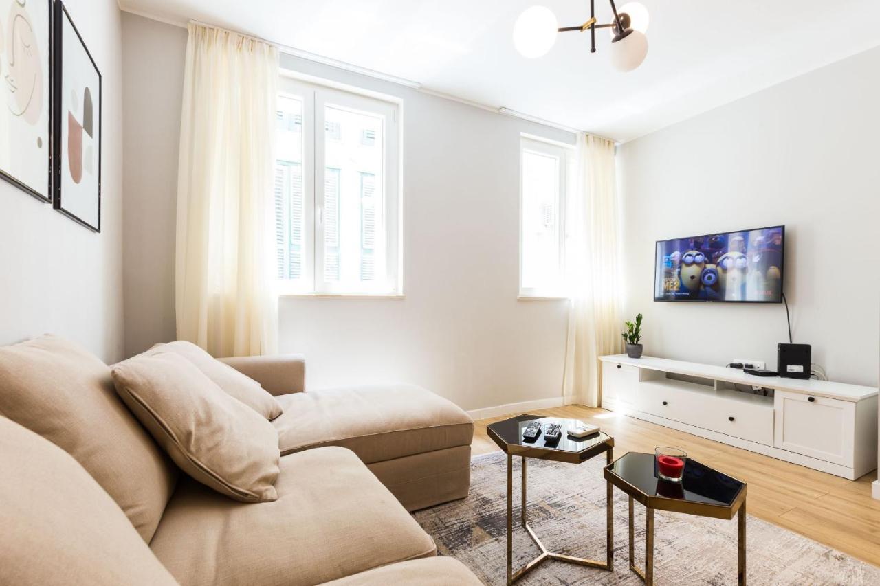 Karla'S Exclusive Central Apartment Zadar Bagian luar foto